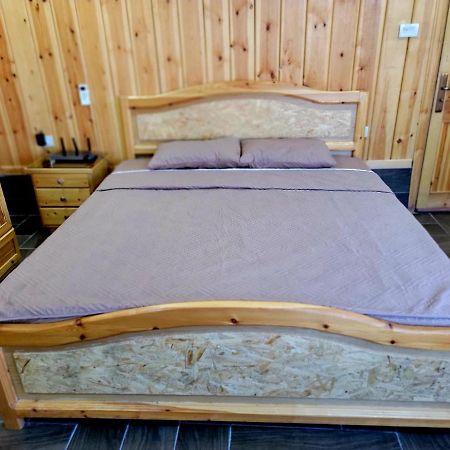 Atoom Lodge 제라시 외부 사진