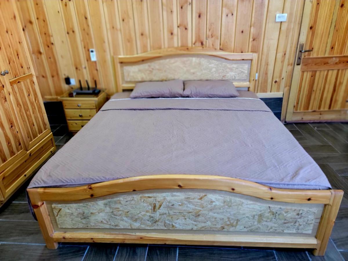 Atoom Lodge 제라시 외부 사진