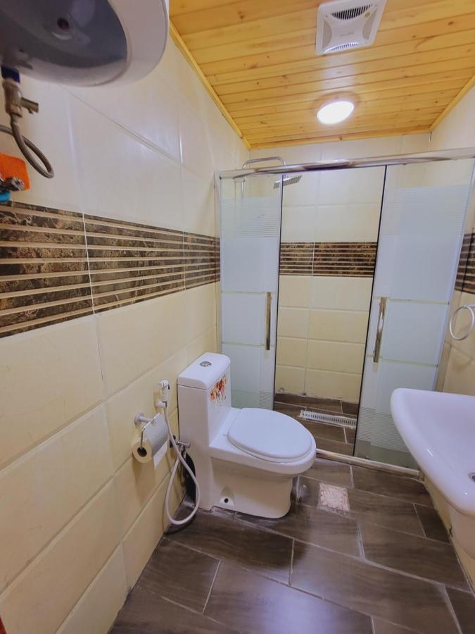 Atoom Lodge 제라시 외부 사진