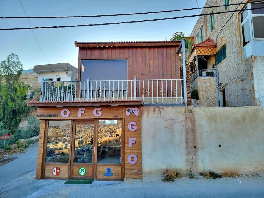 Atoom Lodge 제라시 외부 사진