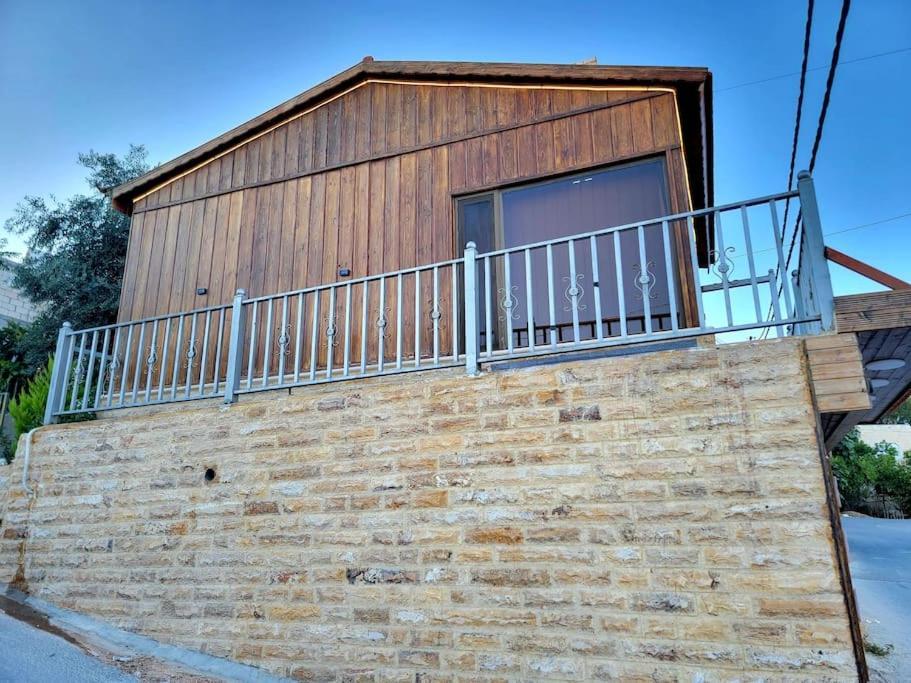 Atoom Lodge 제라시 외부 사진