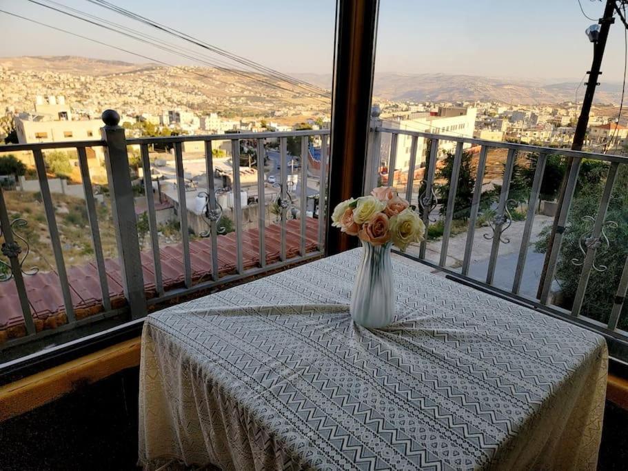 Atoom Lodge 제라시 외부 사진
